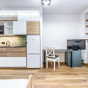 Apartament Modern Close To The Metro, Warszawa